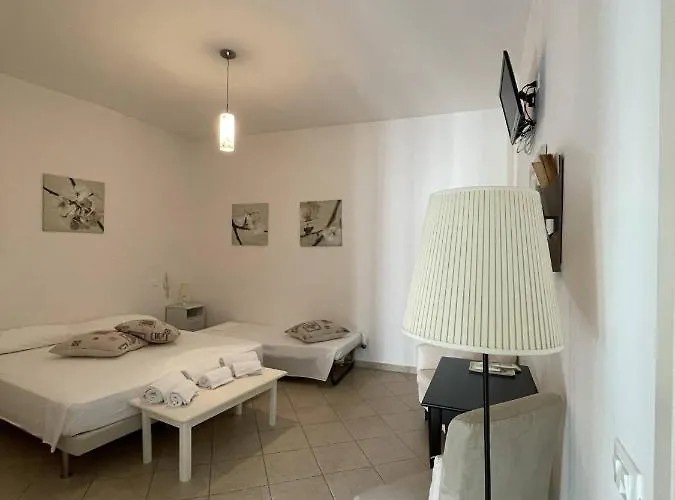 Book And Bed 3* Maglie