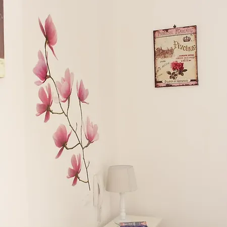 Book And Bed *
