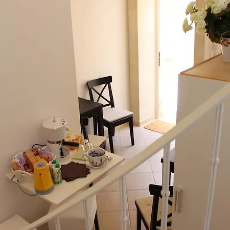 Book And Bed マーリエ