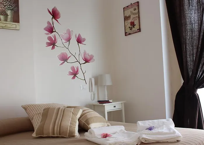 B&B Book And Bed